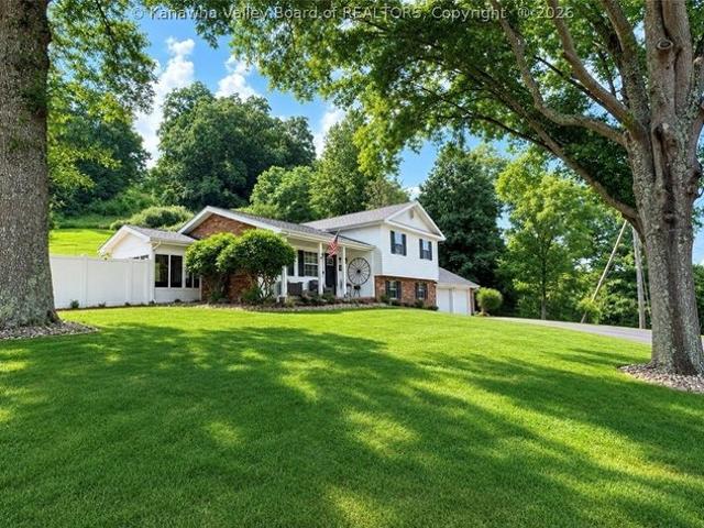 House for sale in Scott Depot, West Virginia