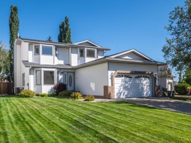 House for sale in Sherwood Park, Alberta
