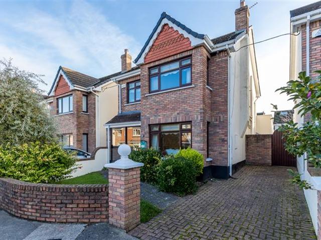 Detached House for sale in Bluebell, North Tipperary