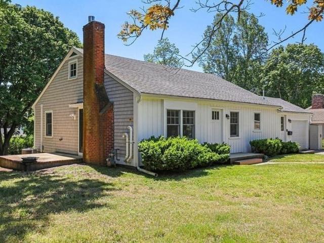House for sale in Kingston, Massachusetts
