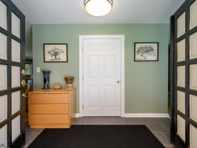 House for sale in Neshanic Station, New Jersey
