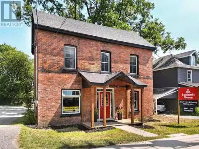 House for sale in Parry Sound, Ontario
