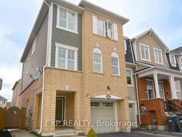 Townhouse for rent in Woburn, Ontario