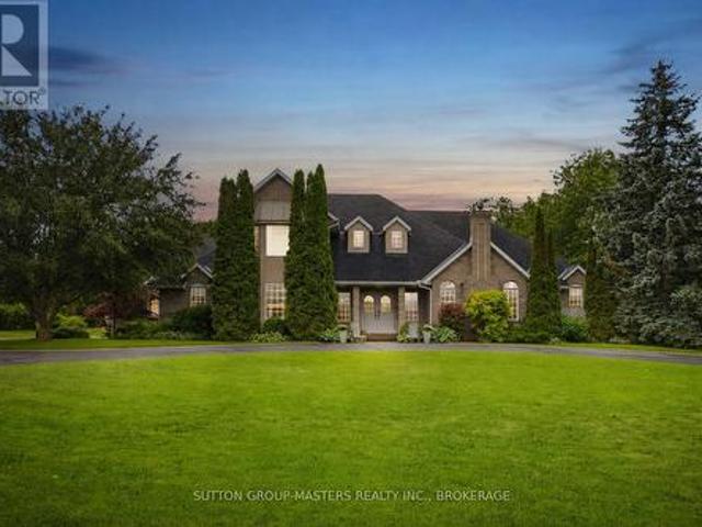House for sale in Ontario