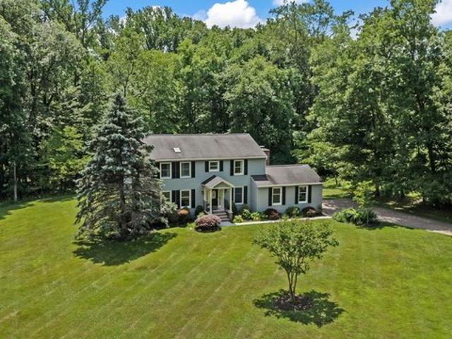 House for sale in Hopewell, New Jersey