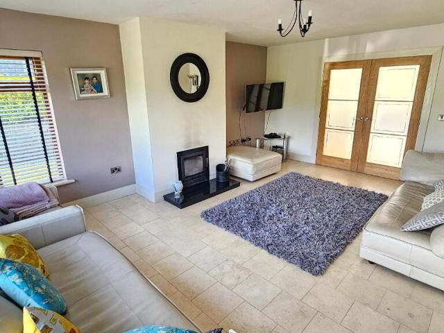 Farm for sale in Cootehall