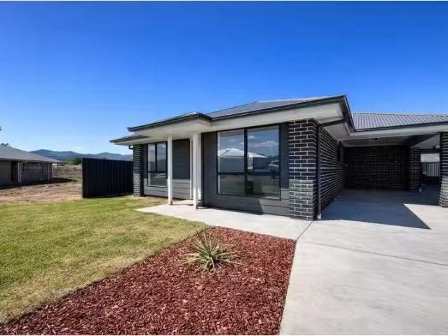 Condo for rent in Kootingal, New South Wales