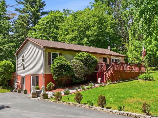 House for sale in Bloomington, New York
