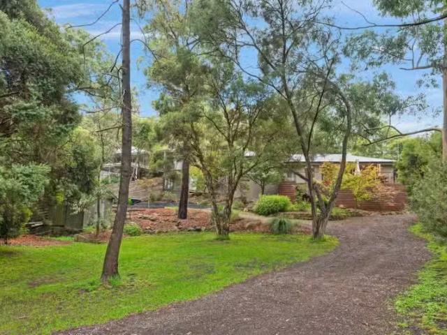 House for rent in Camerons Creek, Victoria