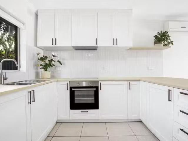 House for rent in Beveridge, Victoria