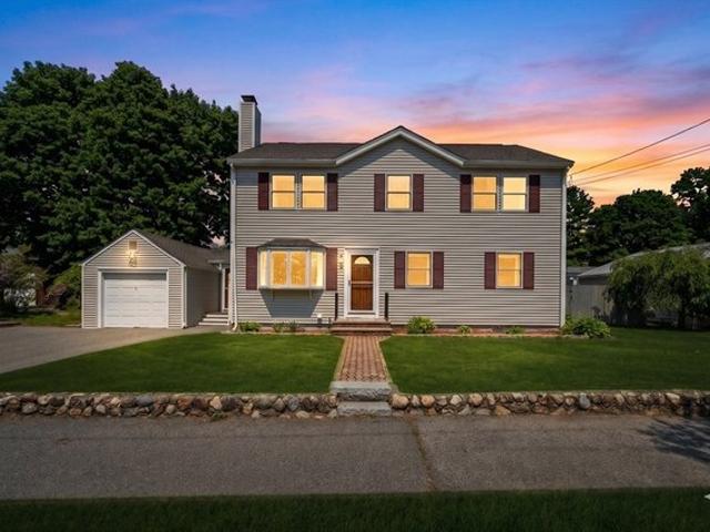 House for sale in Beverly, Massachusetts