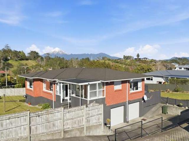 House for sale in Hillsborough, Taranaki