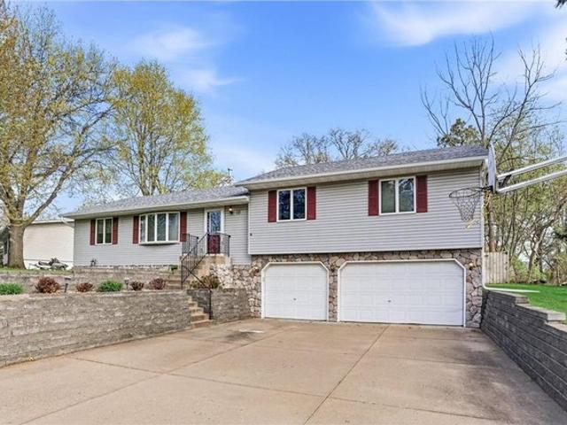 House for sale in Circle Pines, Minnesota