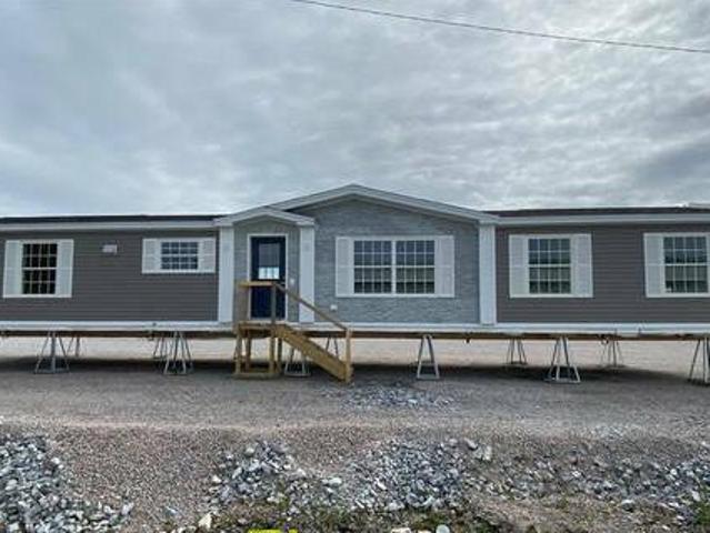 House for sale in Corner Brook, Newfoundland And Labrador