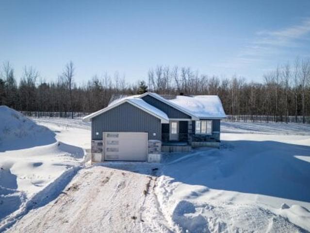 House for sale in Pembroke, Ontario