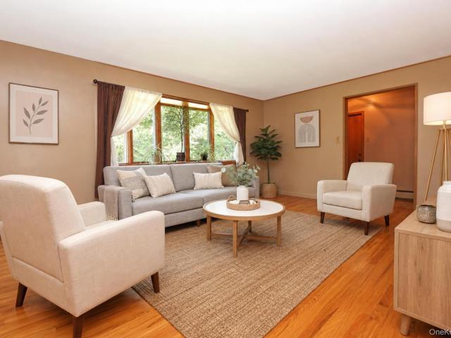 House for sale in Town of Saugerties, Ulster County