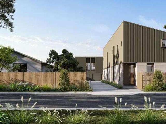 House for sale in Chaslands, Canterbury