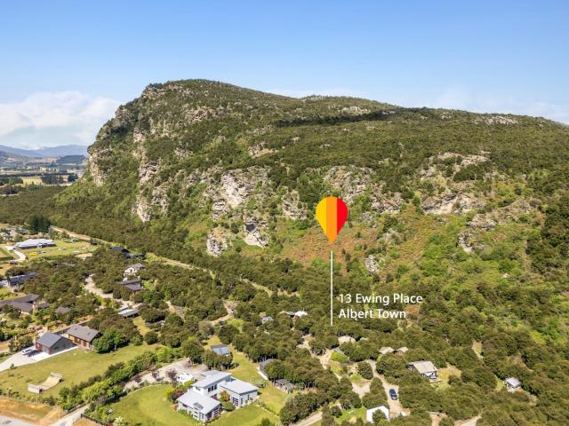 House for sale in Otakou