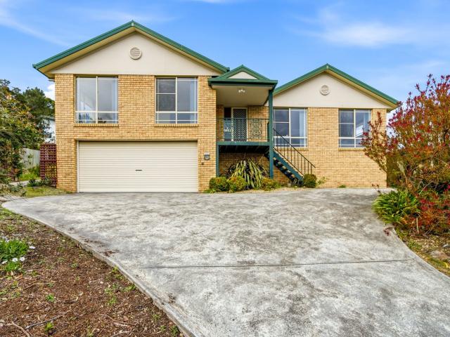 House for rent in Maranoa Heights, Hobart