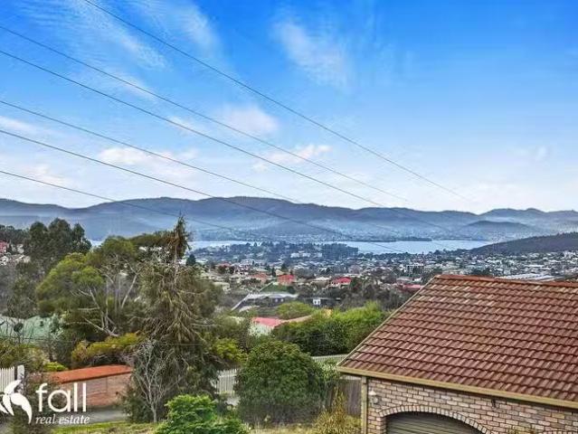 House for rent in Lenah Valley