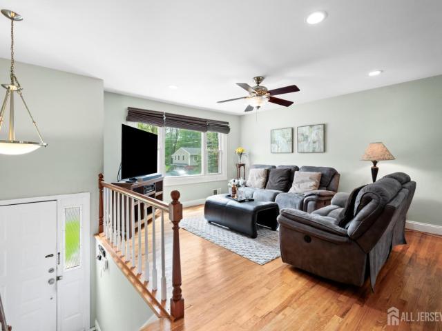 House for sale in Edison, New Jersey