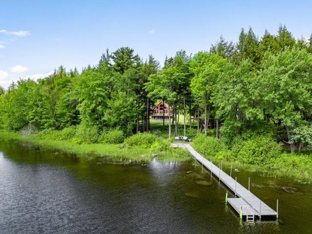 House for sale in Maine