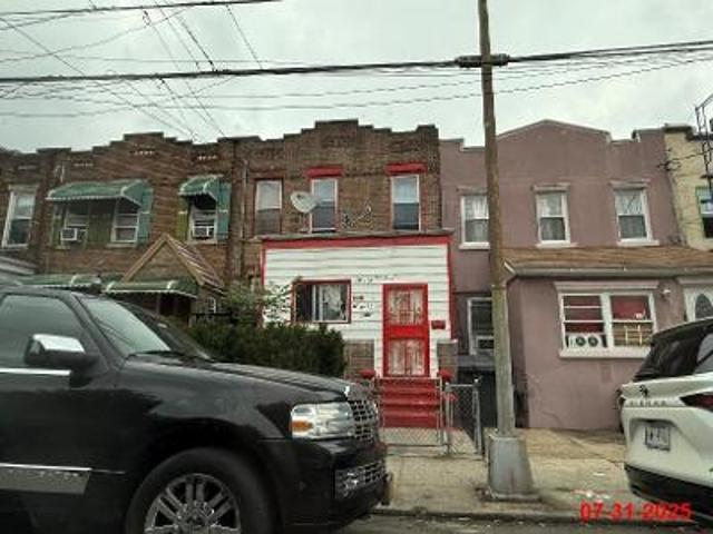 Property for sale in Queens, Arverne