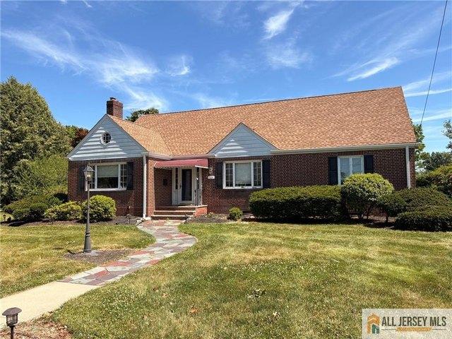 House for sale in East Brunswick, New Jersey