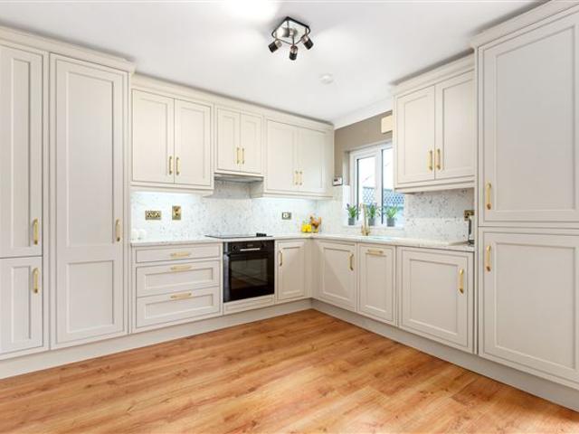 Detached House for sale in Leopardstown, North Tipperary