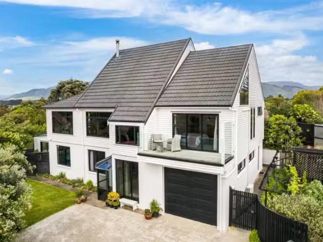 House for sale in Waikanae, Wellington
