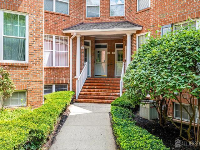 Condo for sale in Metuchen, New Jersey