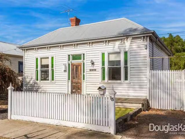 House for rent in Sunshine