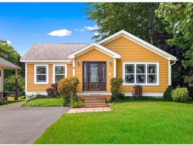 House for sale in Foxtrap, Newfoundland And Labrador
