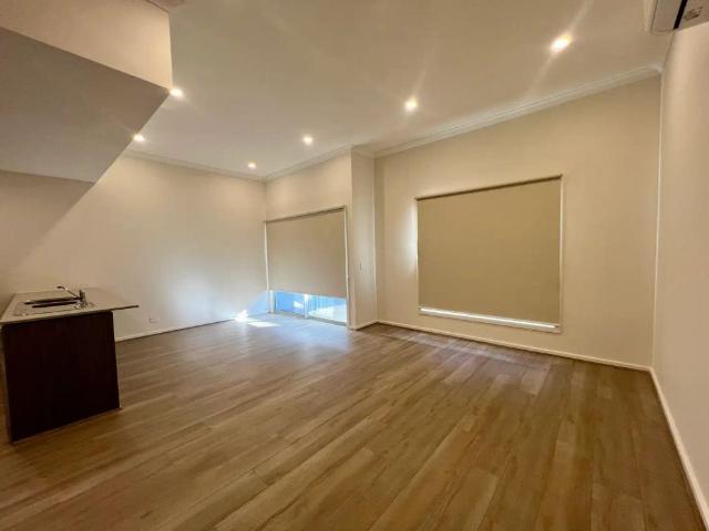 Townhouse for rent in Melbourne