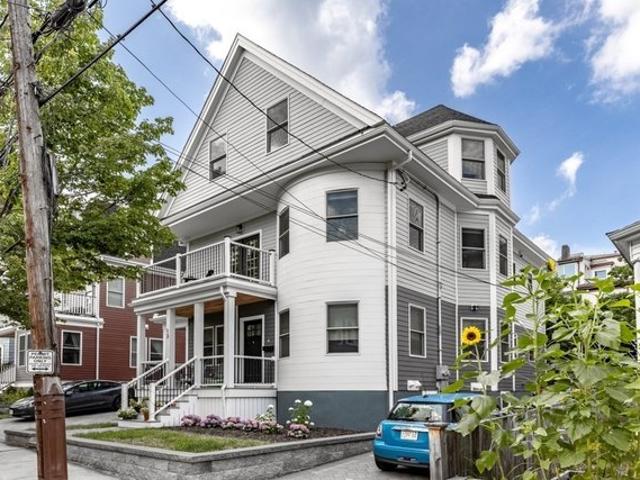 Condo for sale in Somerville, Massachusetts