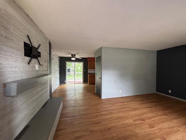 House for sale in Spencer, Clay County