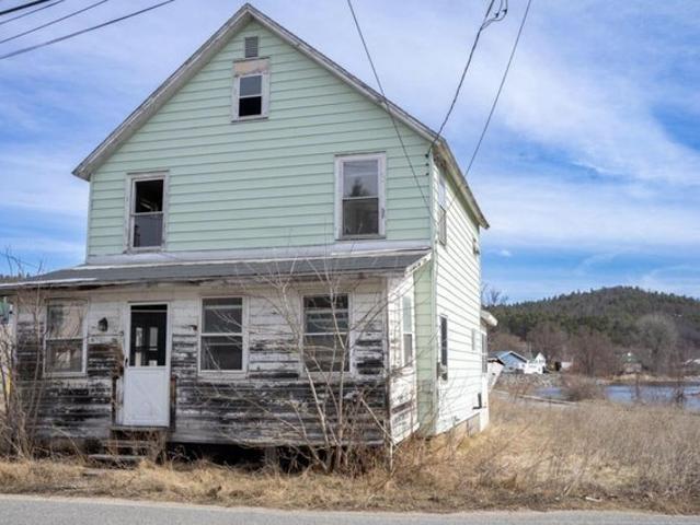House for sale in Essex, New York