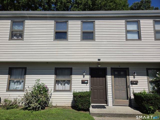 Townhouse for sale in Danbury, Connecticut
