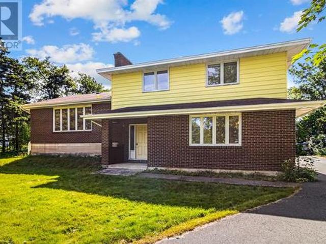 House for sale in Manuels, Newfoundland And Labrador