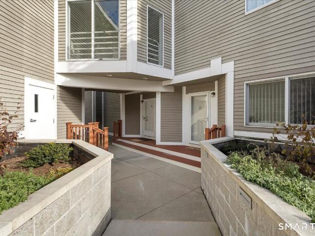 Condo for sale in New Haven, Connecticut