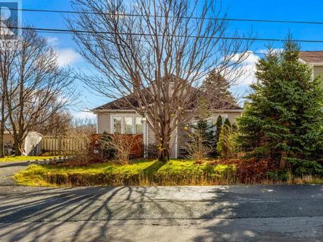 House for sale in Foxtrap, Newfoundland And Labrador