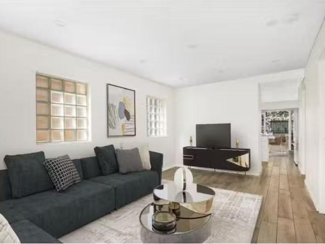 Condo for rent in Sydney, New South Wales