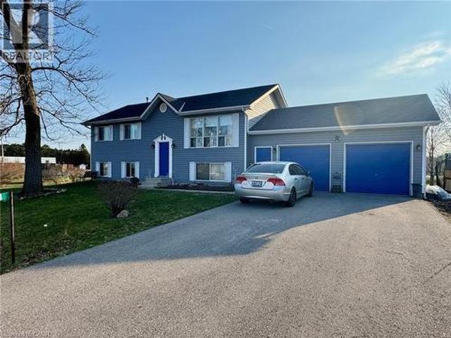 House for sale in Delhi, Ontario