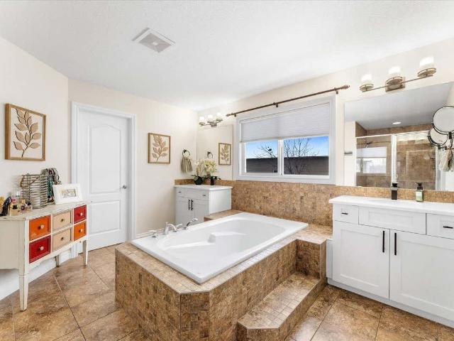 House for sale in Spruce Grove, Alberta