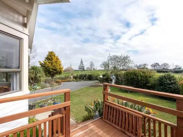 House for sale in Eureka, Waikato