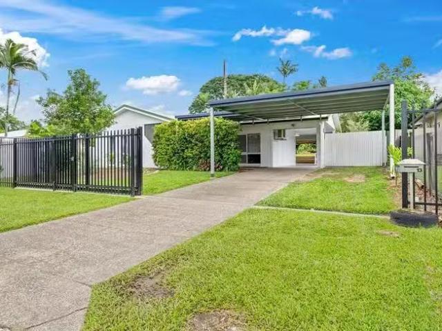 House for rent in Mount Sheridan, Queensland