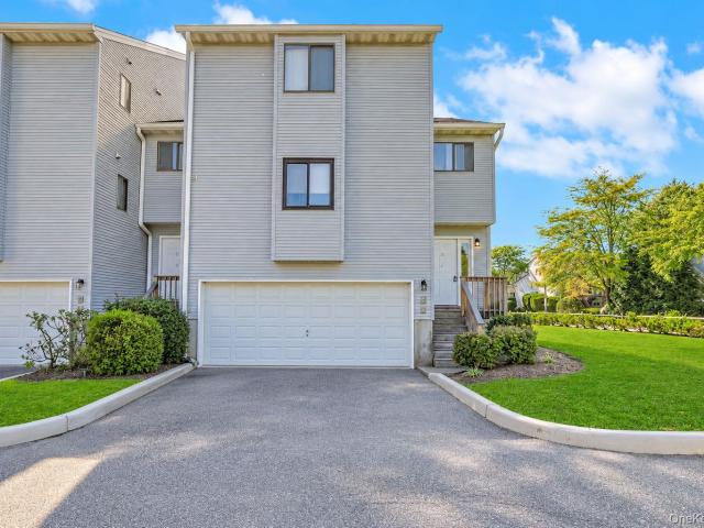 Condo for sale in Rockland, New York