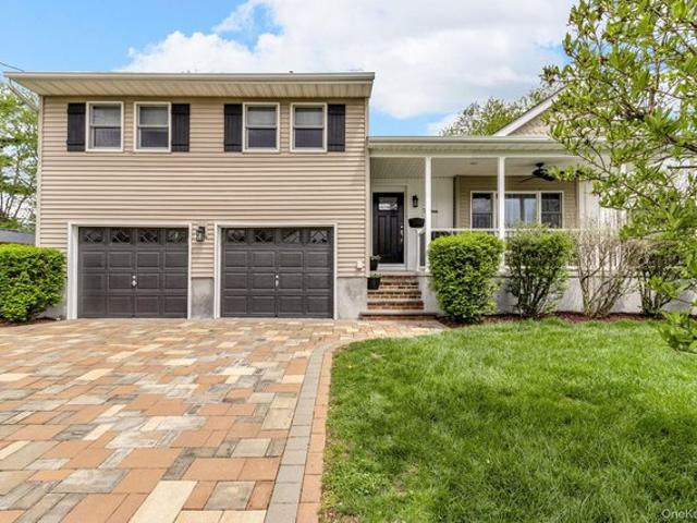 House for sale in Cornwall, New York