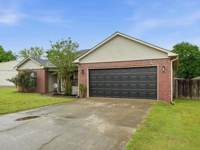 House for sale in Ark