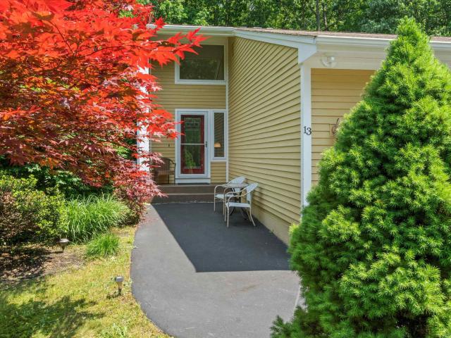 Condo for sale in Concord Condo for sale in Concord